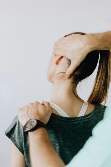 When should I see a chiropractor?